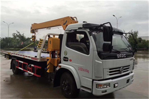 卧龙24小时道路救援服务