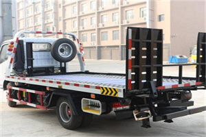 卧龙24小时道路救援电话