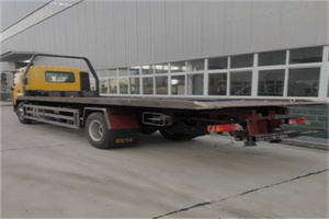 卧龙24小时公路救援电话