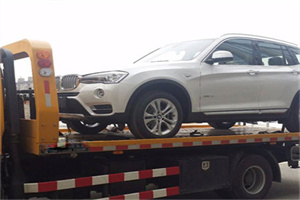 卧龙拖车24小时服务电话