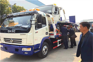 卧龙汽车道路救援拖车价格